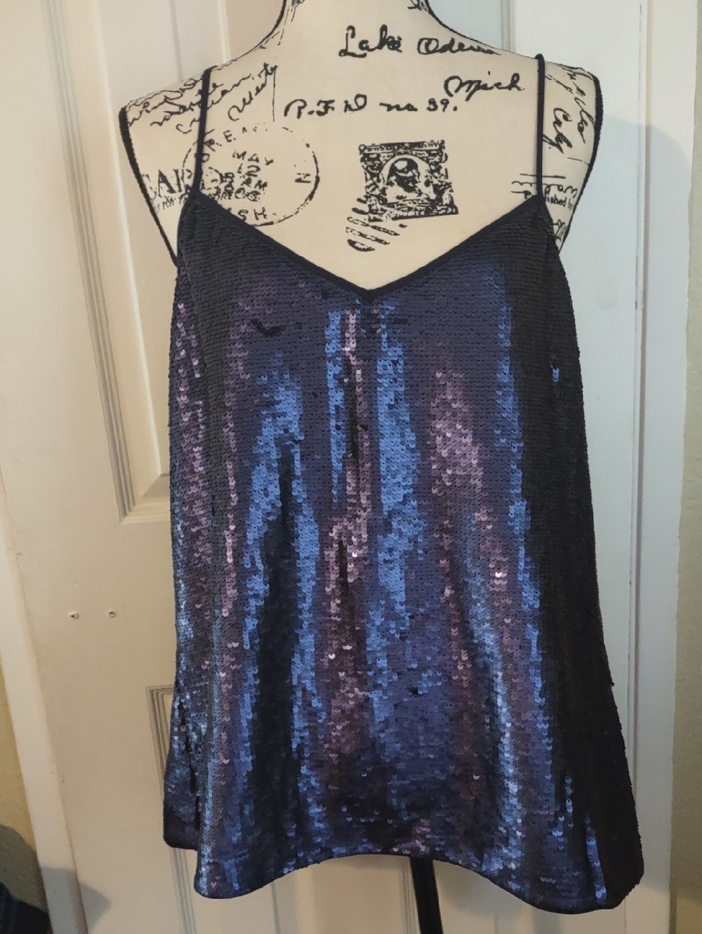 Banana Republic Navy Sequin Cami with Iridescent Purple Accents size XL